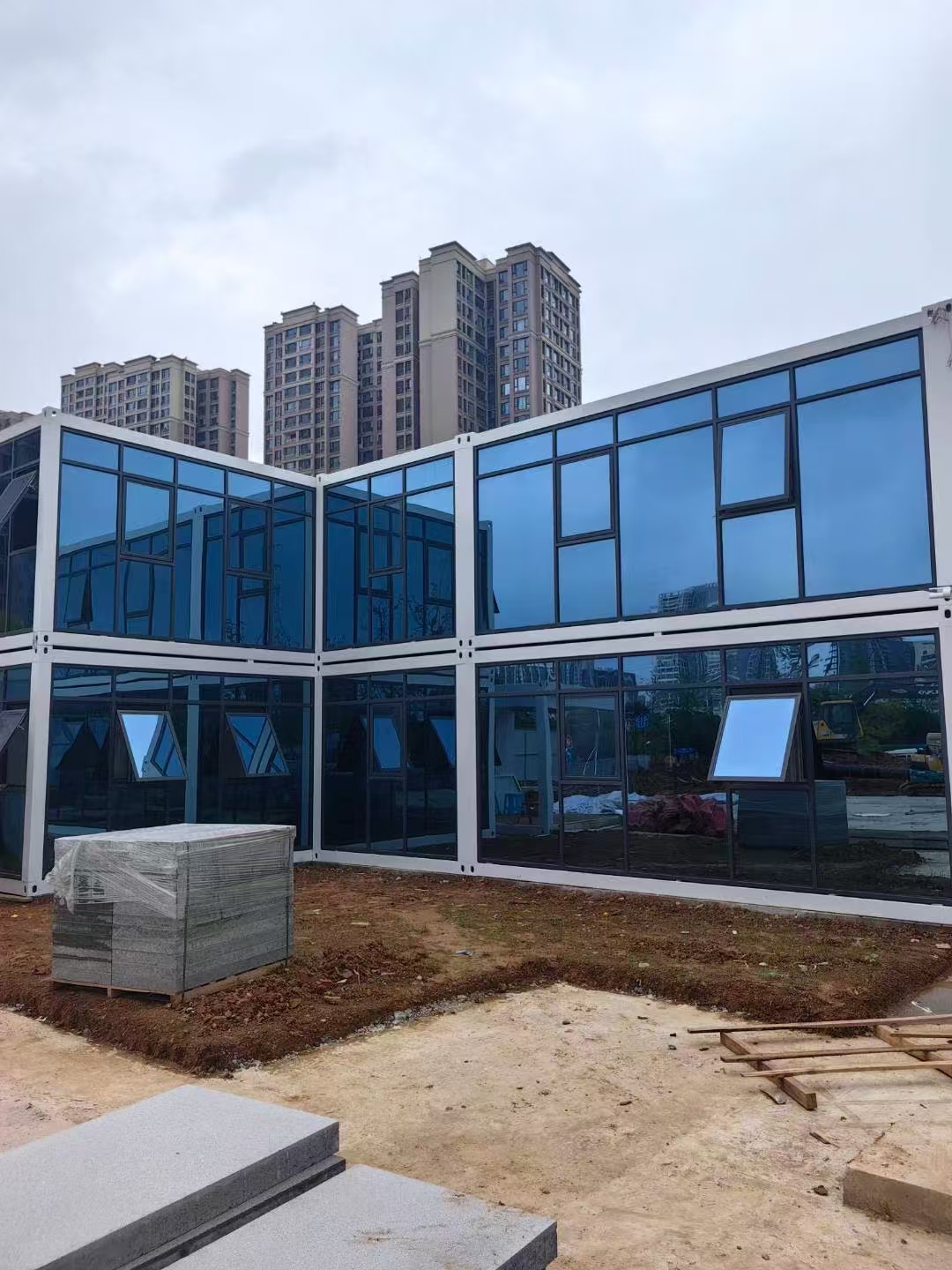 阿坝藏族羌族自治州活动板房